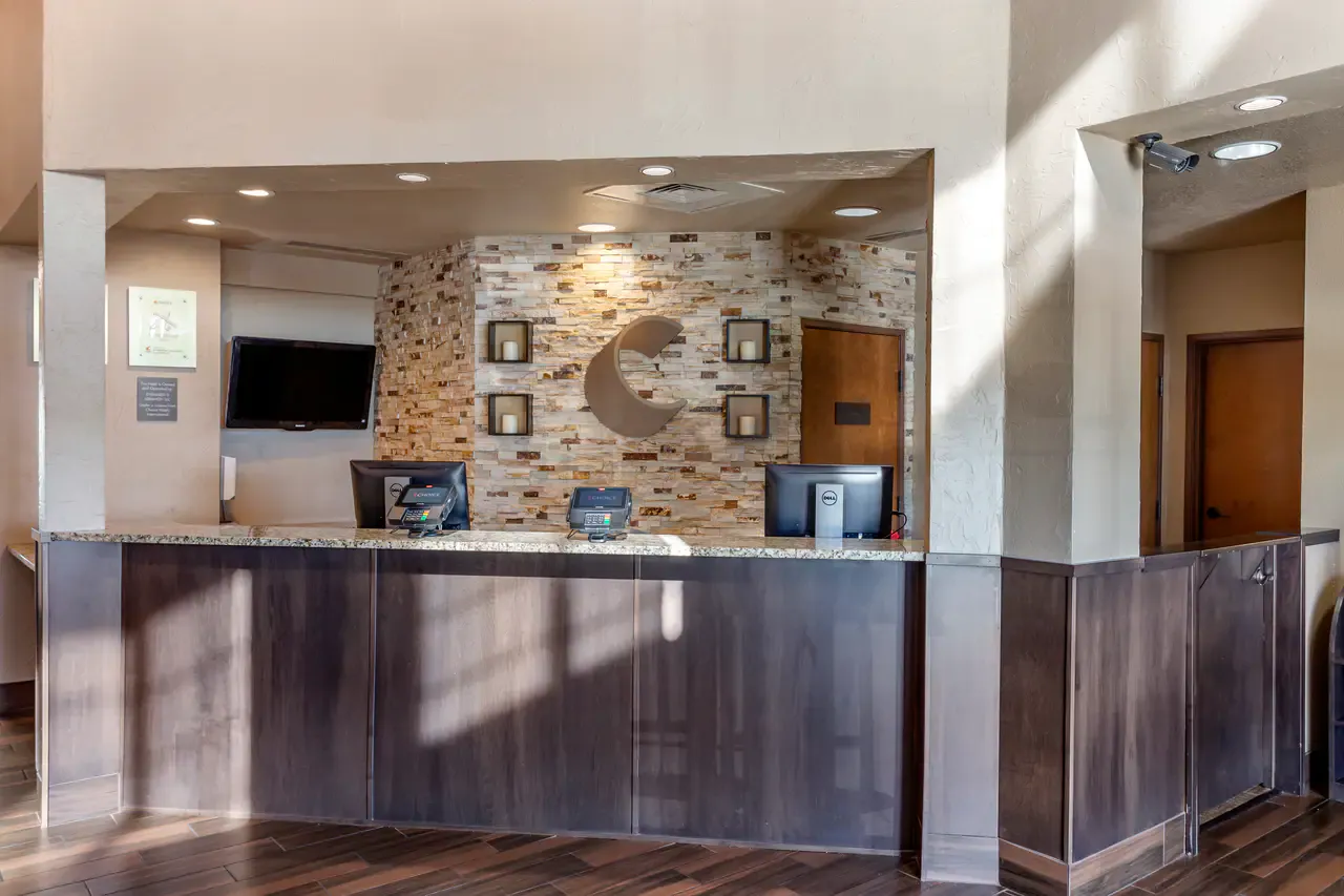 Front desk and lobby at Comfort Inn St. Robert
